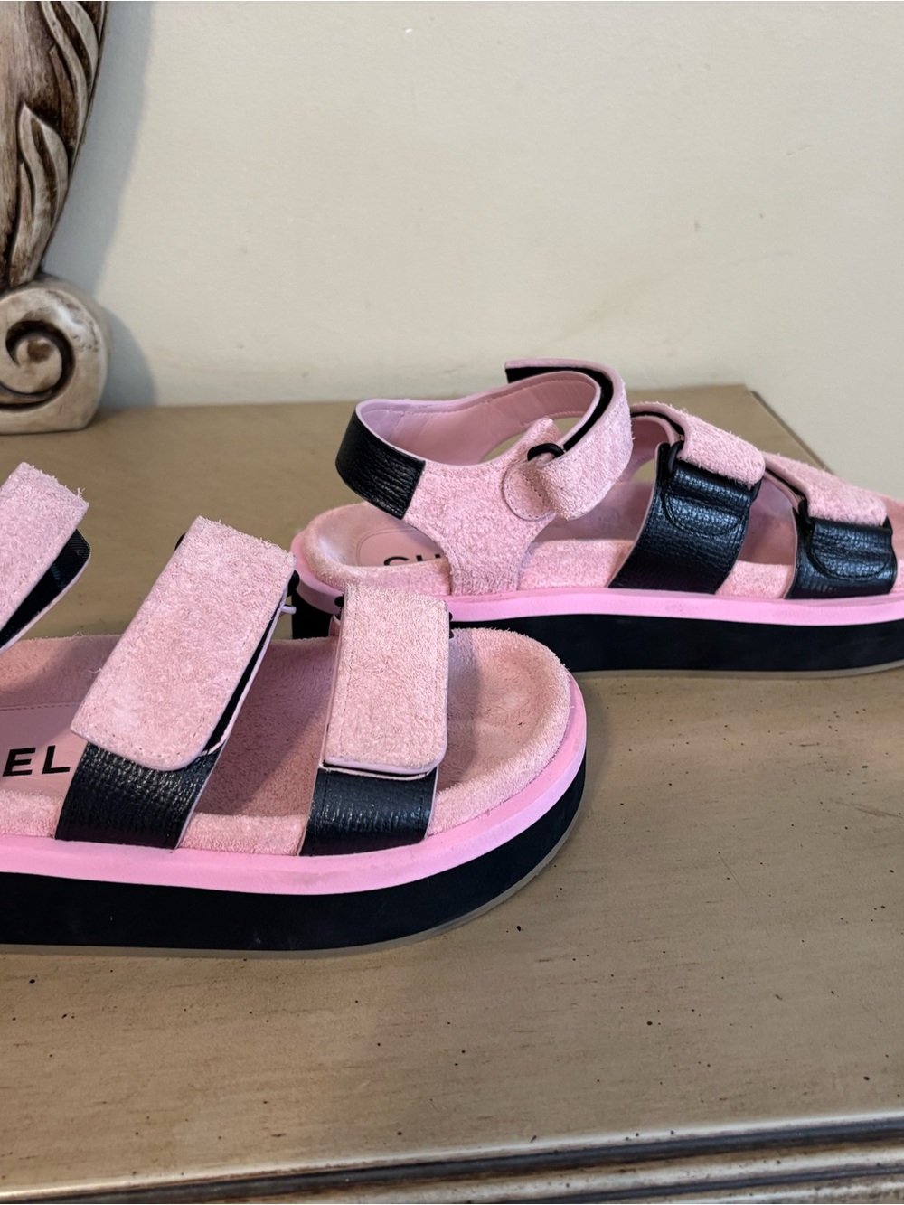 CHANEL Pink Suede Adjustable Strap sandal women - Picture 2 of 6